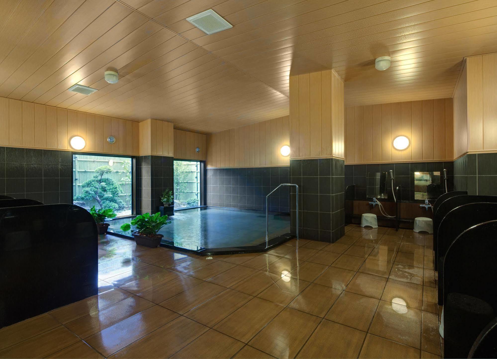 Hotel Route-Inn Hita Ekimae Ngoại thất bức ảnh